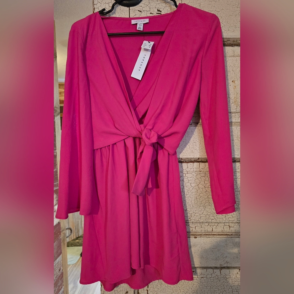 New Topshop long Sleeve Fuchsia Wrap Dress with Front Tie sz. 4